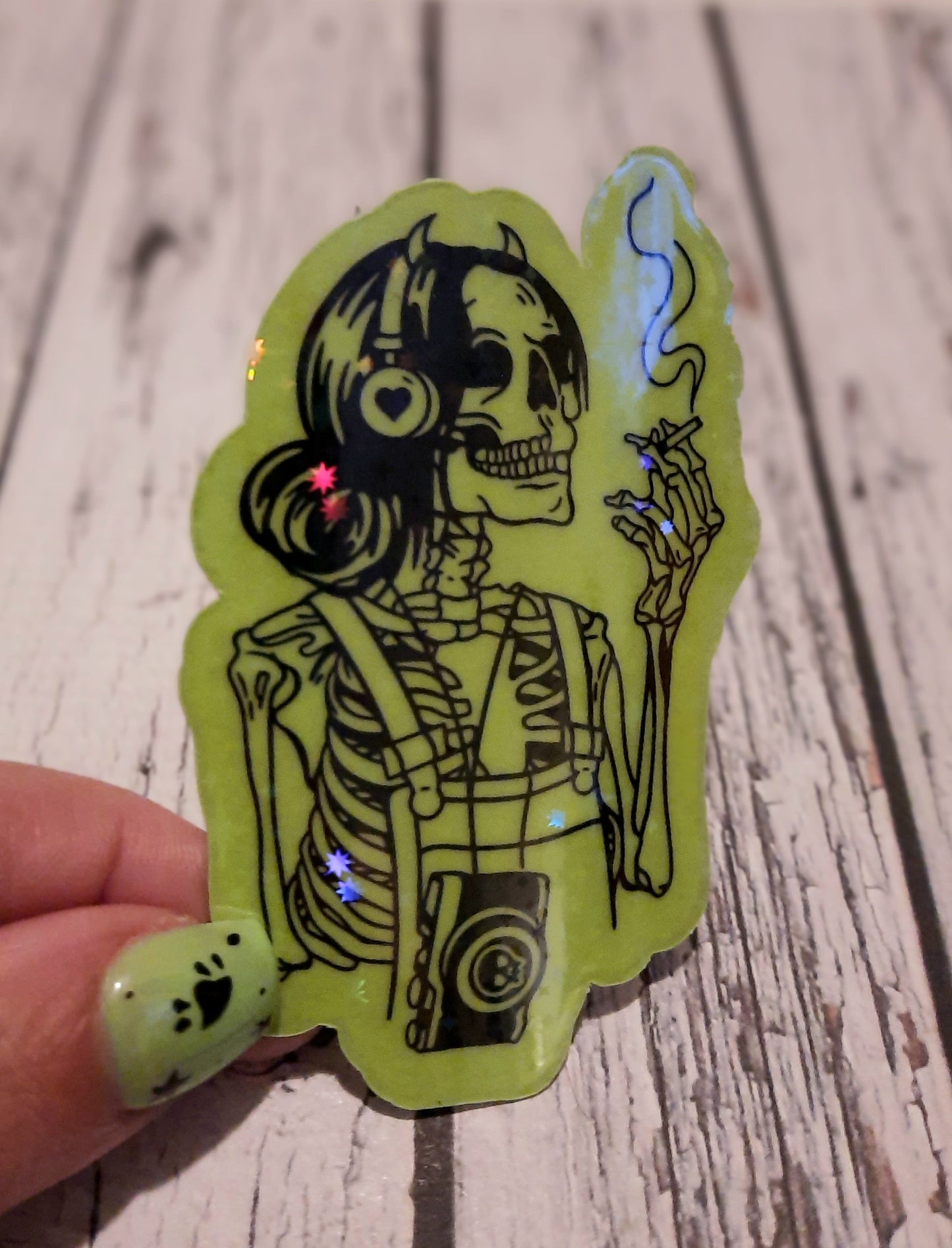 Smoking skeleton glow in the dark sticker